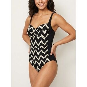 La Blanca Womens Black White Ikat Chevron Ruched One Piece Swimsuit Sweetheart 6